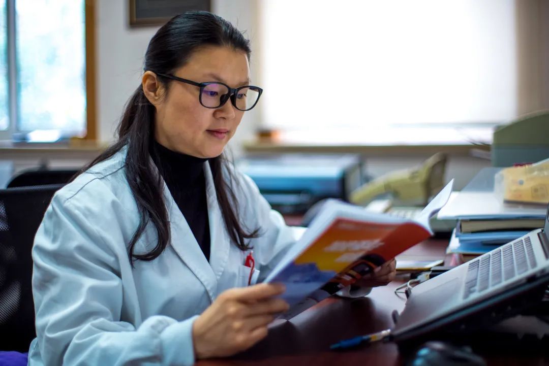 吾心向党 | 内分泌与代谢病学科毕宇芳:我对医学怀着与生俱来的热爱