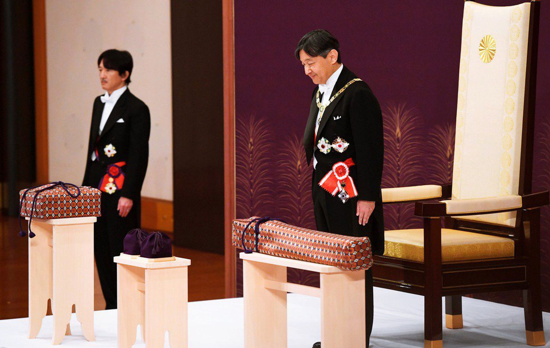 真子公主下嫁平民,脱离皇籍,为什么日本的皇室那么压抑?