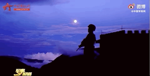 军人|他已连续值守16个月，并在地窝子里悄悄给女儿写下遗书