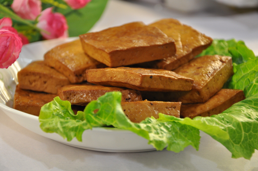 女性要变美,不妨多吃好的食物,排毒刮油,减肥瘦身,更显苗条