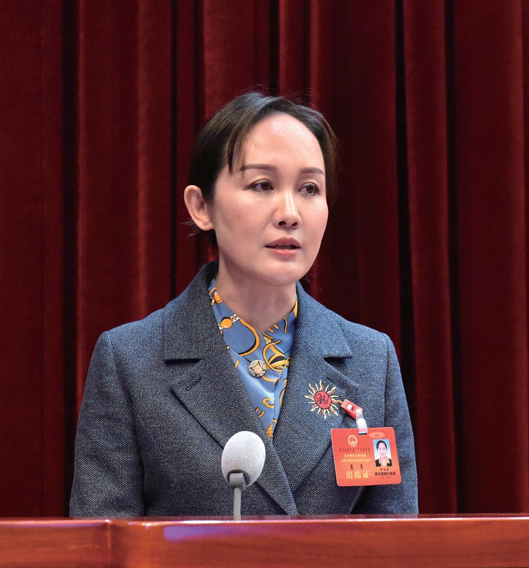 乌兰察布市四届人大四次会议闭幕 费东斌奇飞云云淮白颢等出席 史良