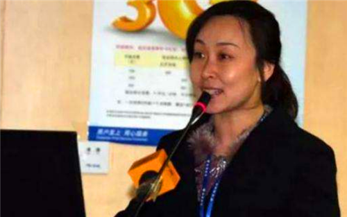 孟晚舟:有2段婚姻育有4个儿女,前夫成谜,现任丈夫身份不简单