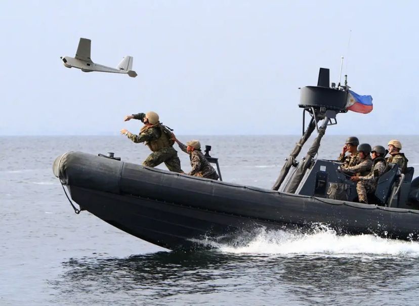 美一离开中国家门口,日本跳出来,菲警醒:火力集中到自己头上了