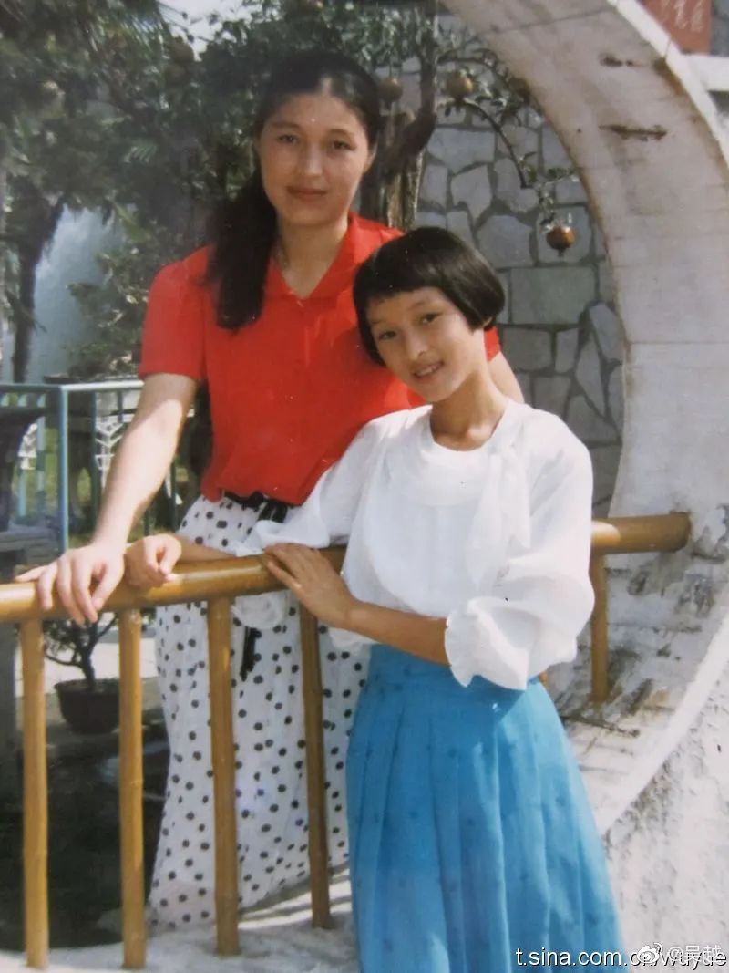 出道26年不瘟不火,如今靠演"坏女人"翻红:49岁的她凭什么