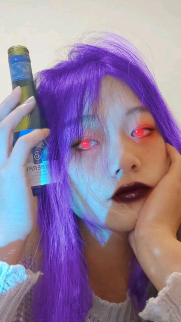 刘粉玉被附身洗脑催眠寄生控制变的邪恶.
