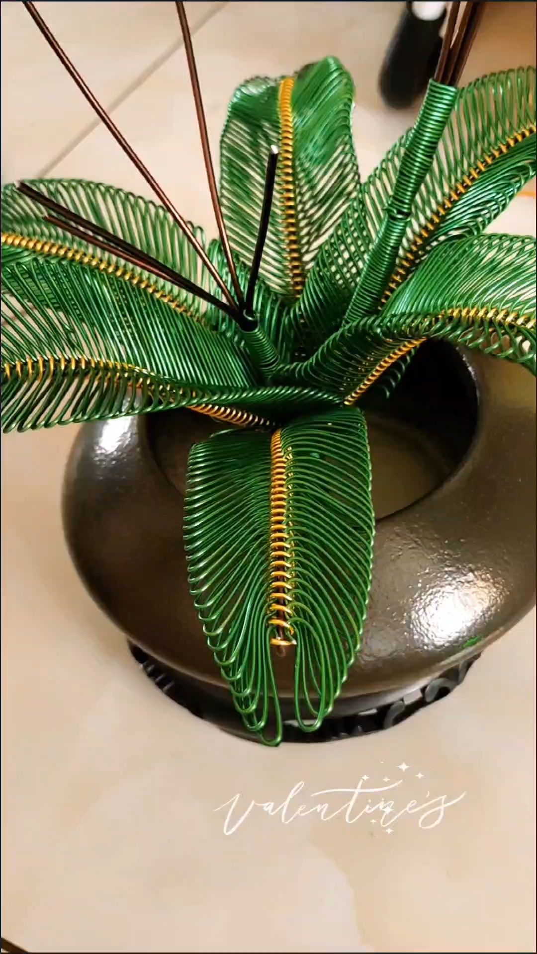 铝丝编织工艺品,客厅玄关摆设,乔迁送礼首选,喜欢可以私信!