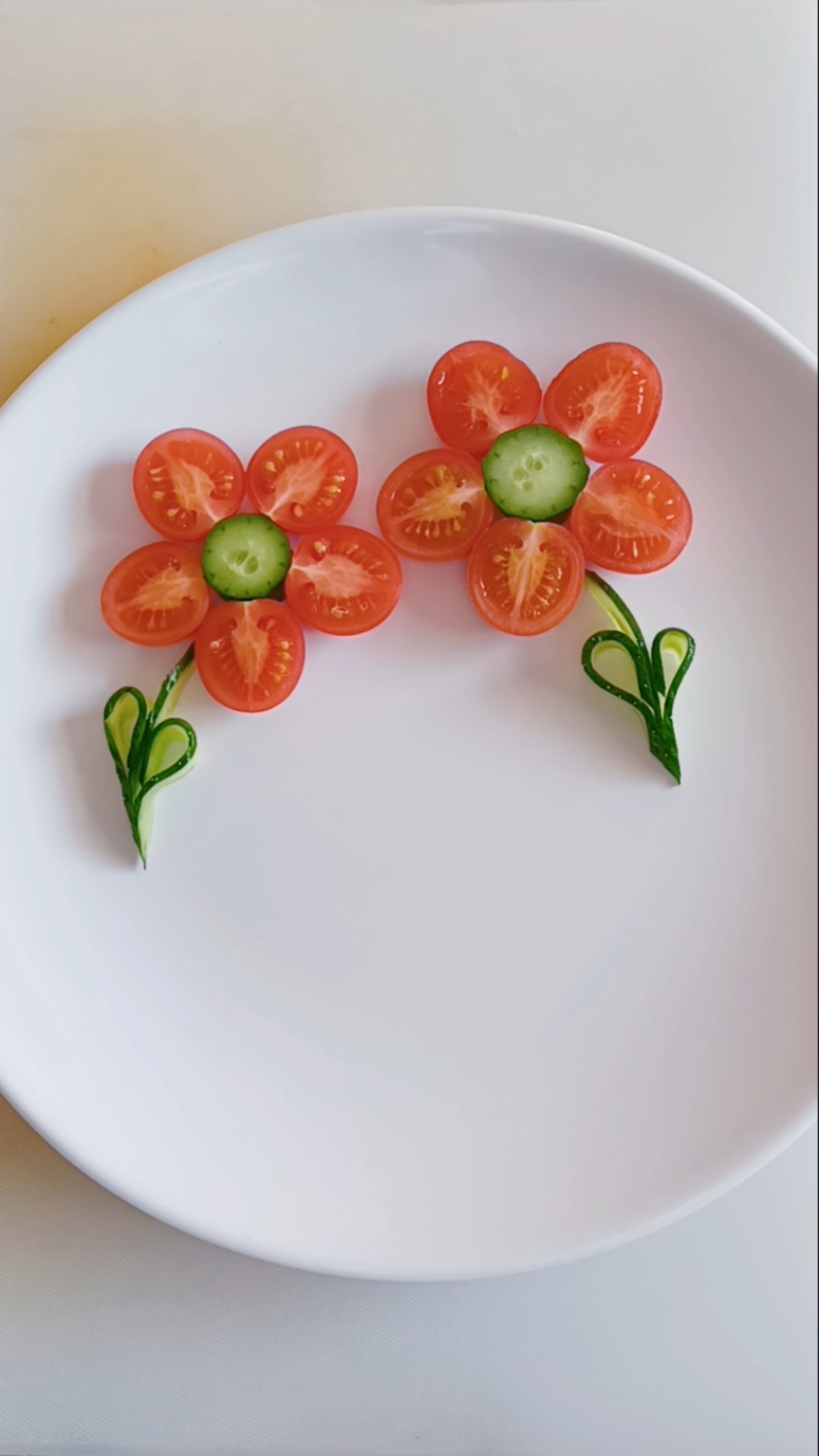 小番茄盘饰花简单漂亮