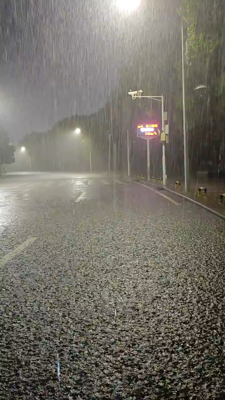 为什么伤心的时候总是下雨天