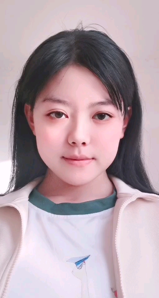 歌手,演员,书画家,主持人(多才多艺)童星武珊珊的祝福