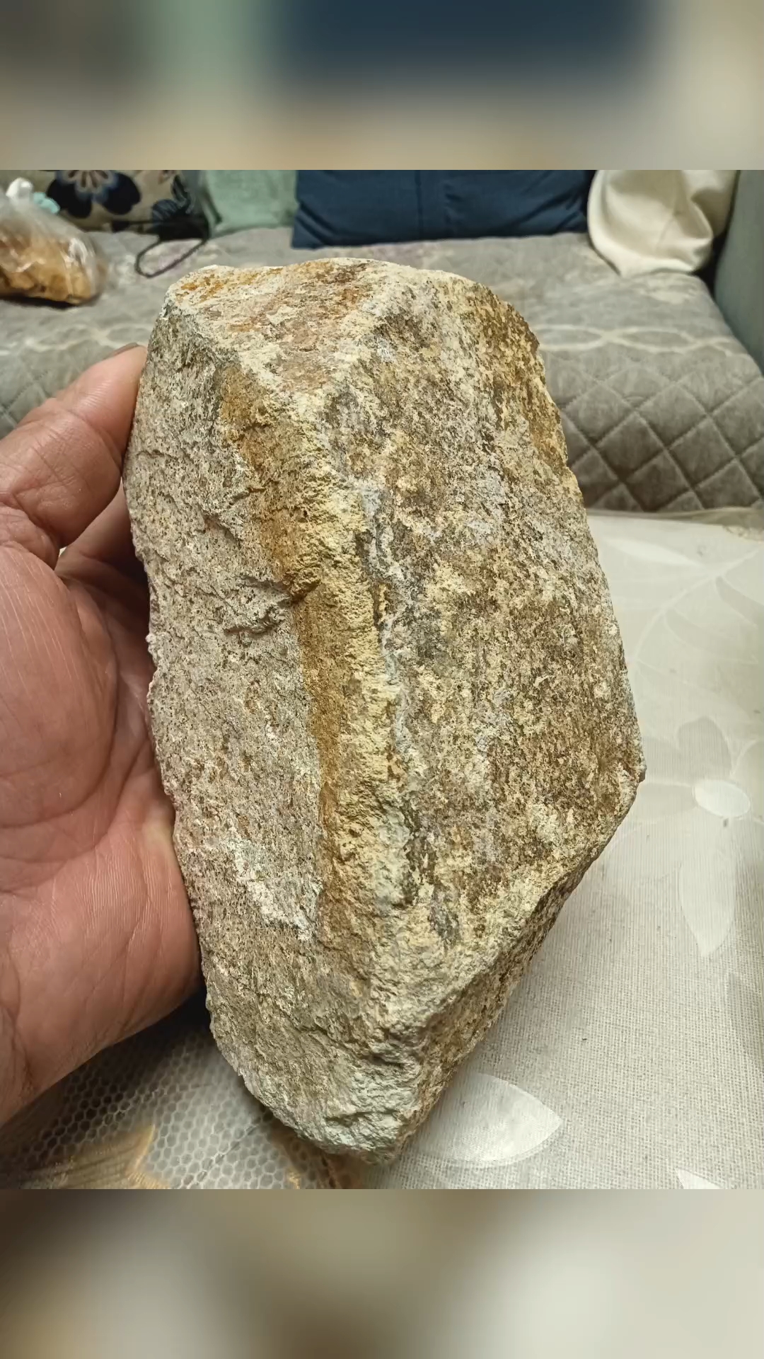 火星顽火辉石无球粒陨石