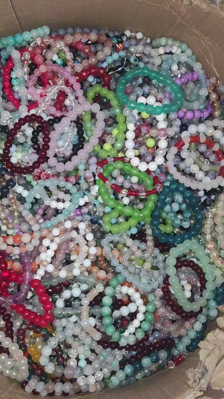 串珠手工外放一串6毛拿回家做