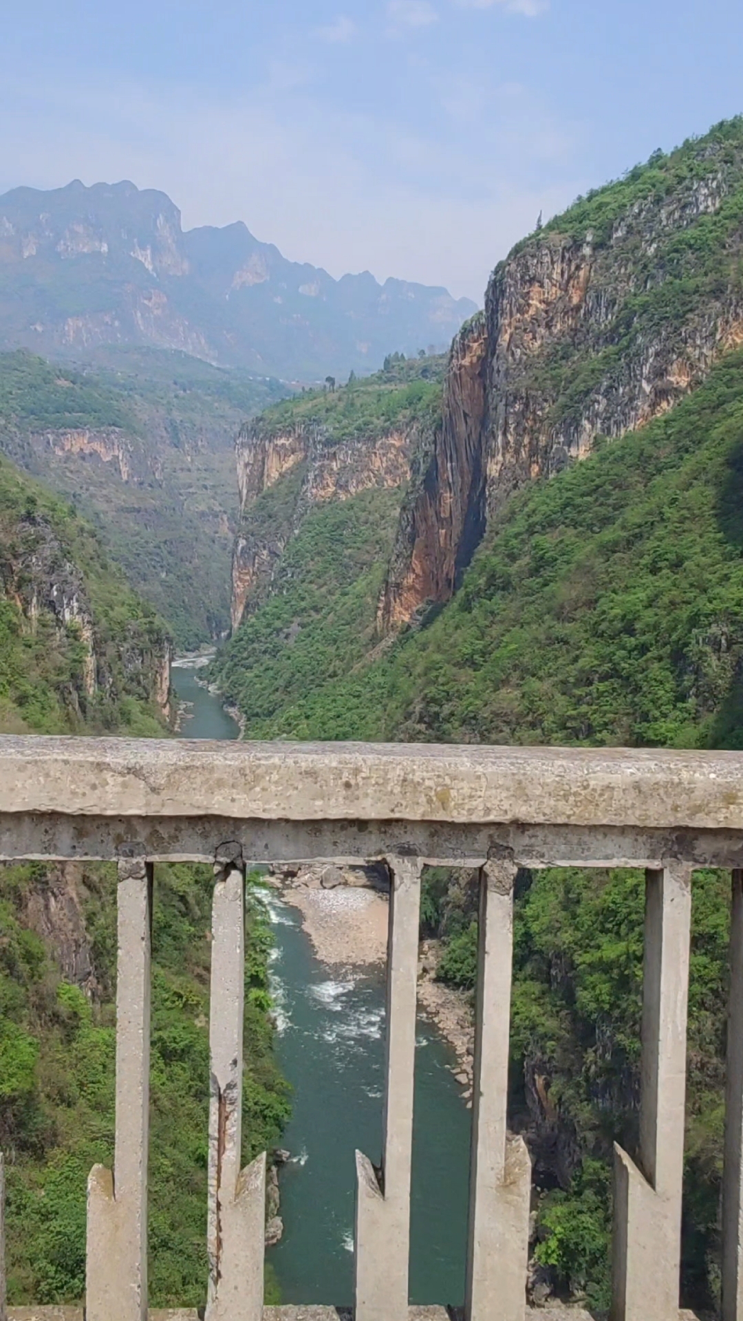 太震撼了,贵州六盘水,北盘江大峡谷