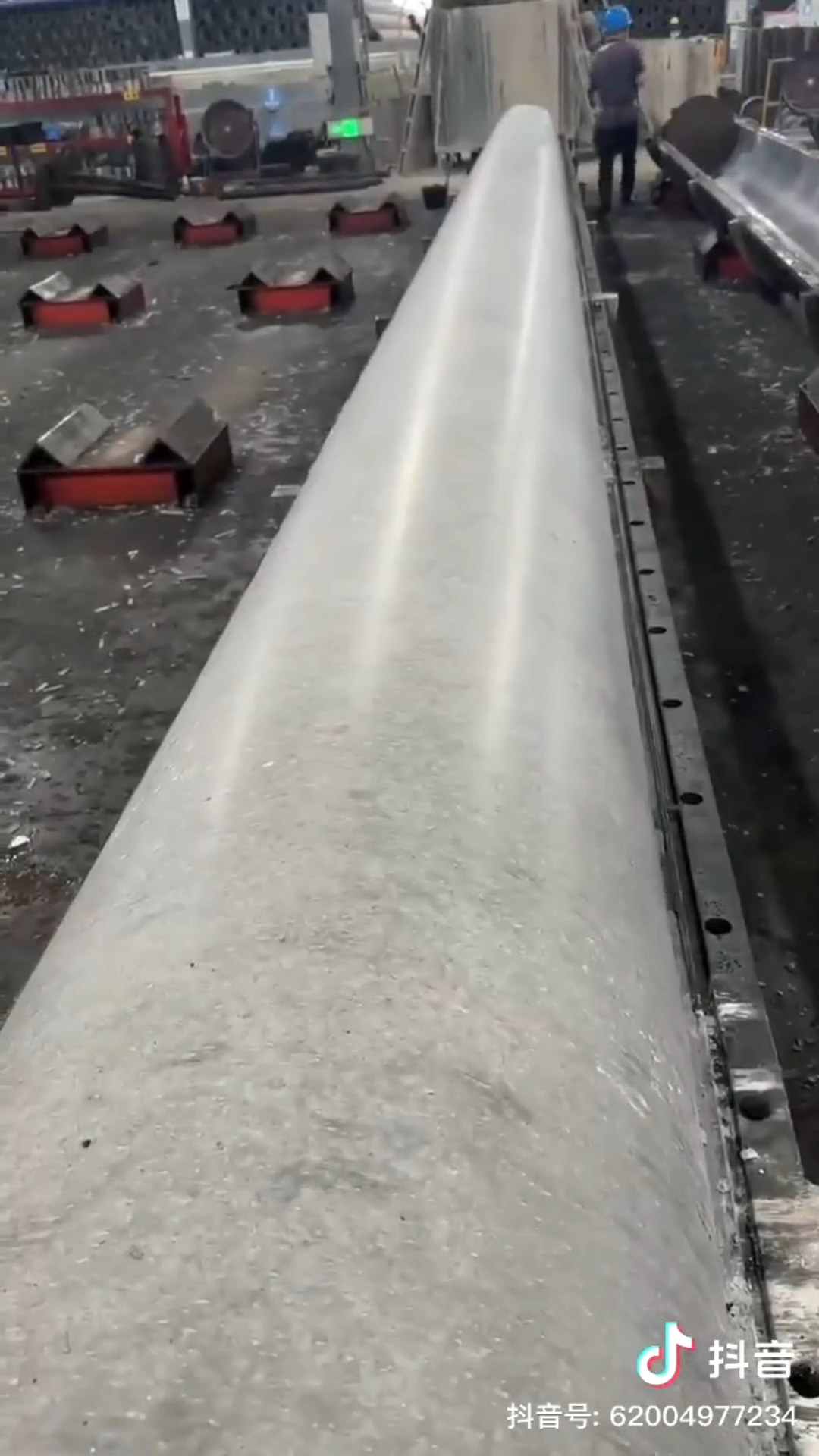 管桩使用水性脱模剂完整脱模工艺流程