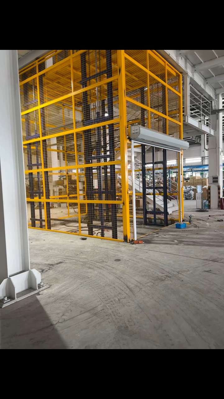 苏州导轨式升降机,液压升降货梯,厂房车车间升降梯,升降台