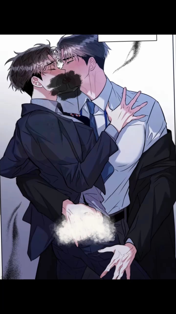 看似高岭之花实则阴冷变态的校草他x班级小透明但很漂