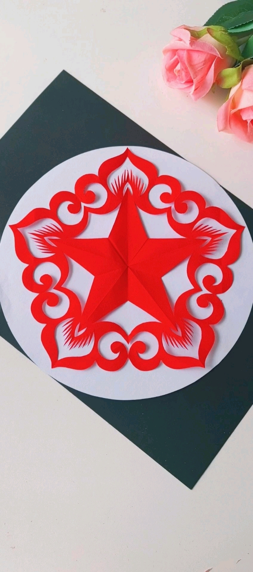 国庆节手工五角星剪纸,简单好看,快来试试吧! #国庆节剪纸