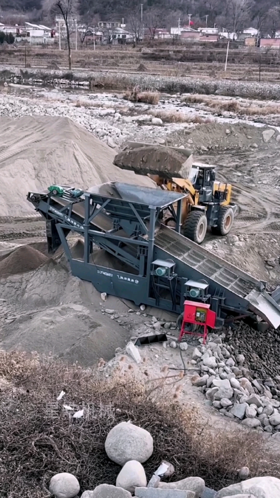 振动筛沙机,筛沙机,筛沙设备,振动筛