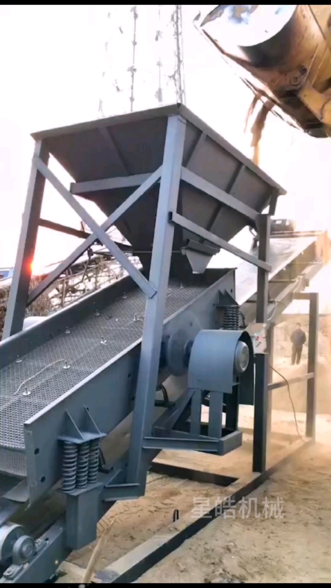 筛沙机,振动筛沙机,振动筛,筛沙设备,省时省力