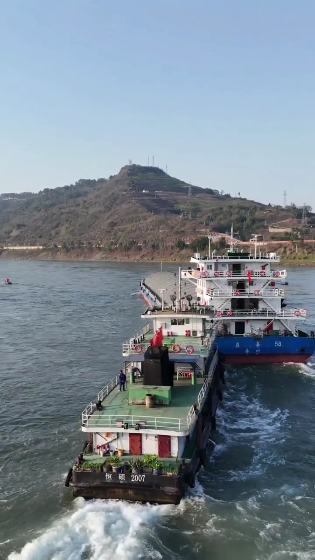 逆流而上,小船推大船