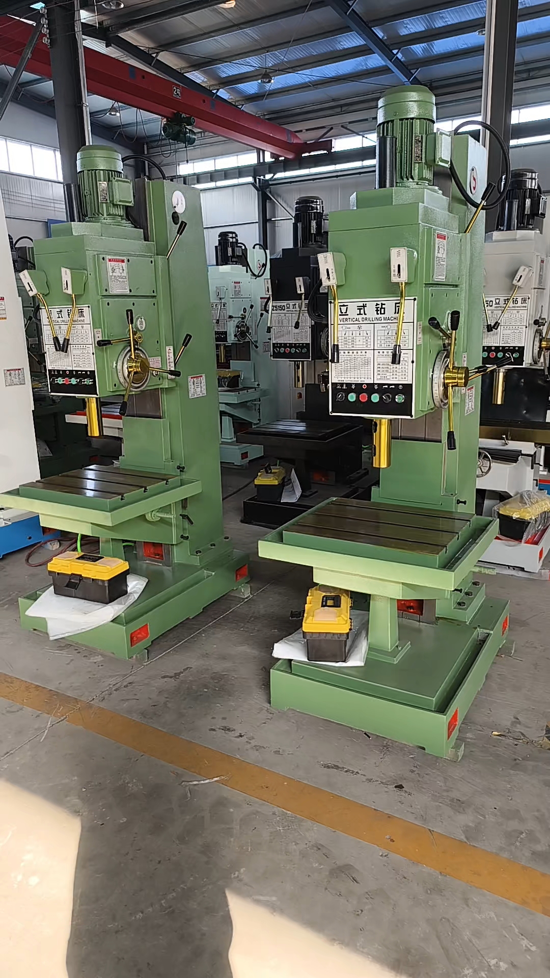 立式钻床自动进给可钻孔攻丝,生产厂家支持视频看货,欢迎来电!