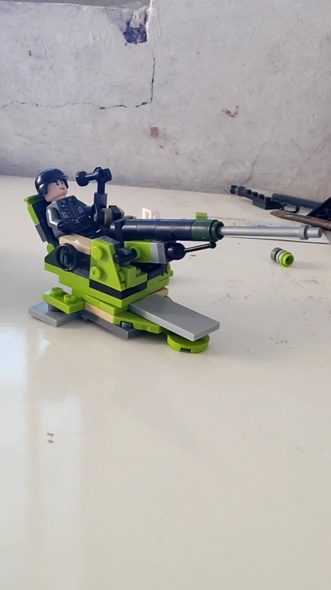 新做的德国防空炮和德军半履带三轮车