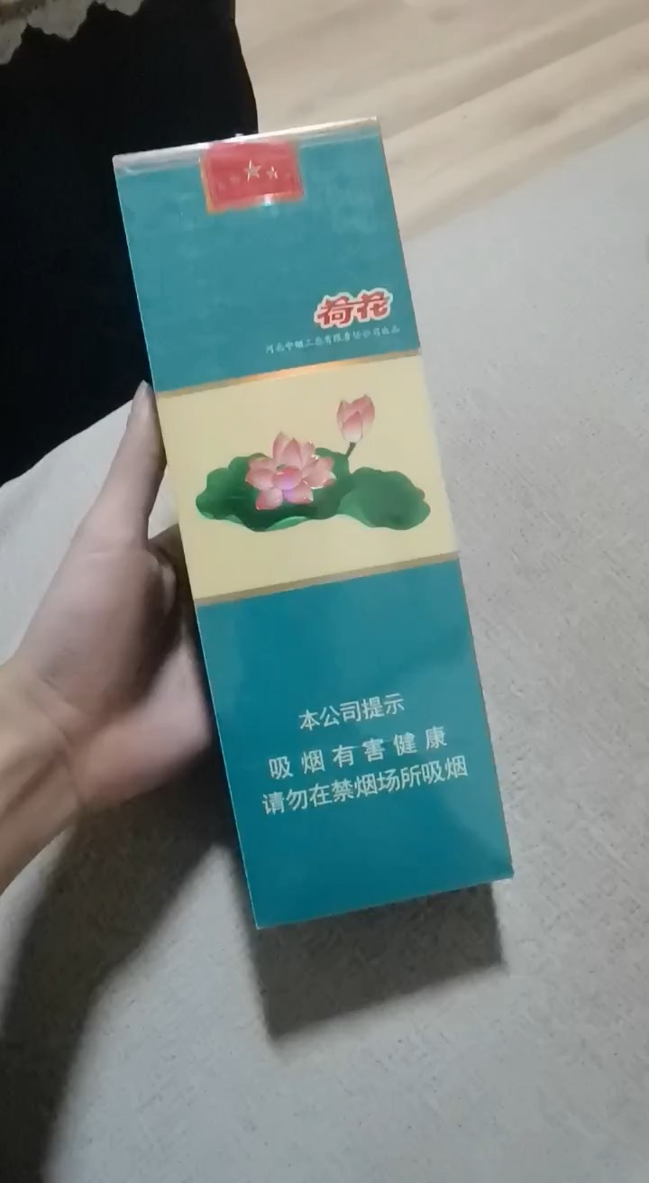 荷花钻石软包图片