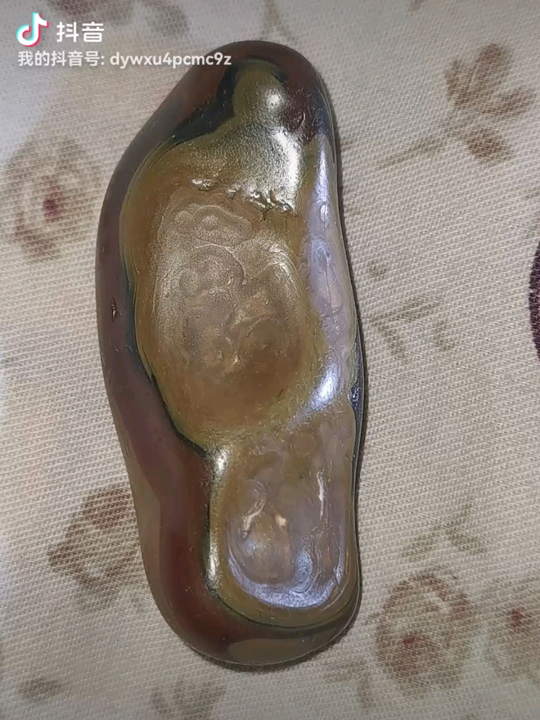 美丽神奇的玛瑙原石.小石头承载的大世界