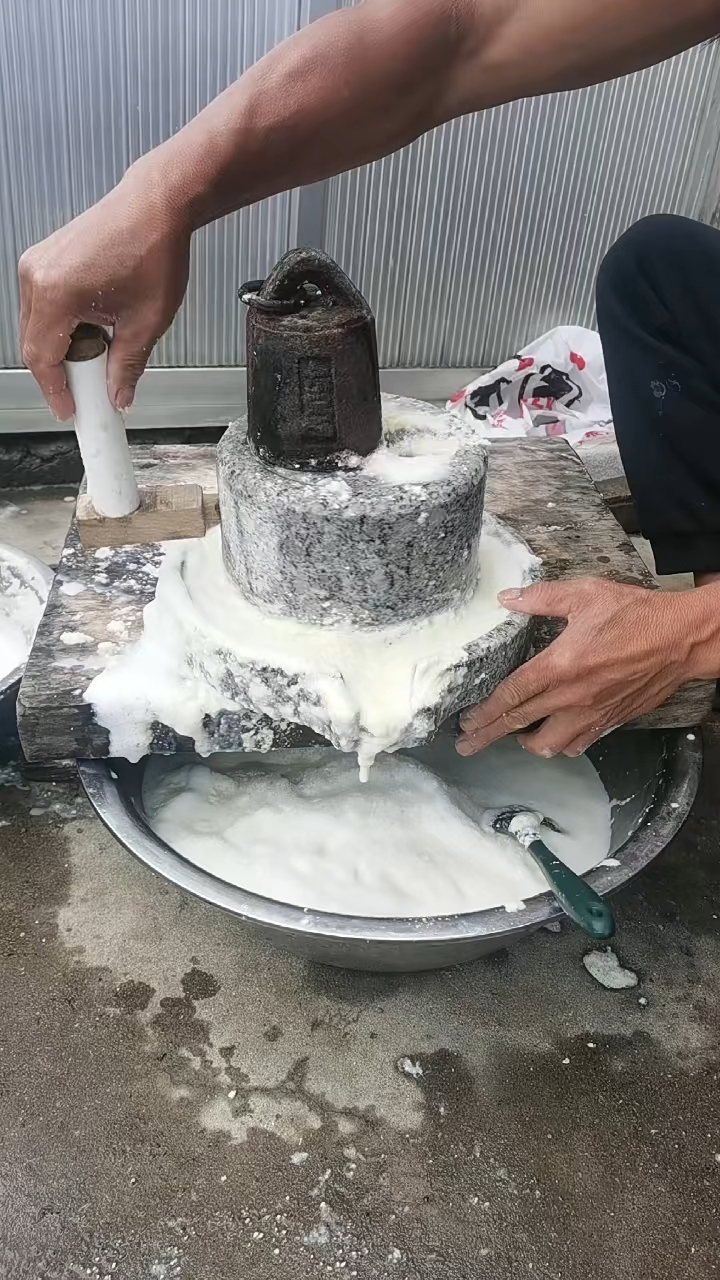 石磨豆腐#纯天然绿色#手工制作#农村生活