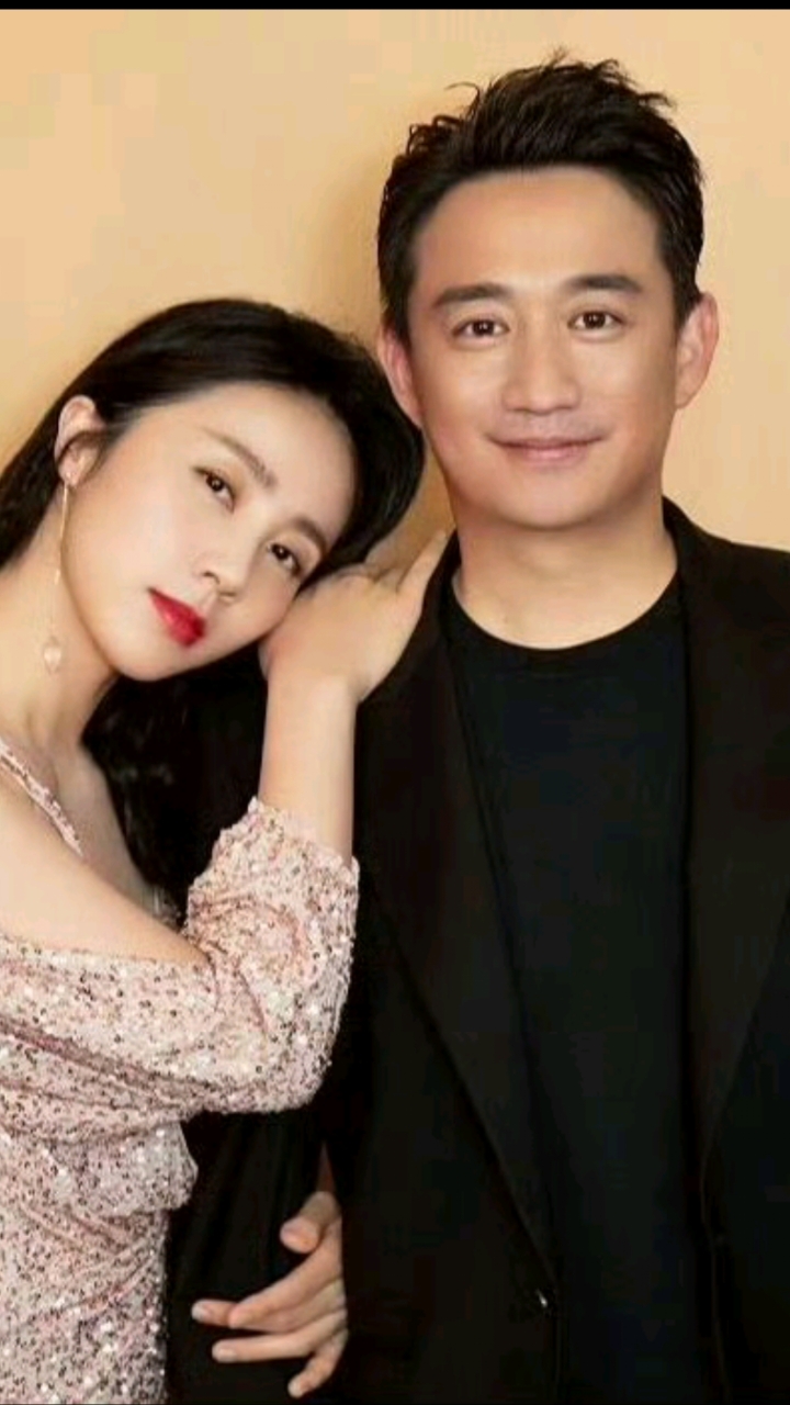 黄磊孙莉带儿女逛西湖,网友:这是什么神仙画面!