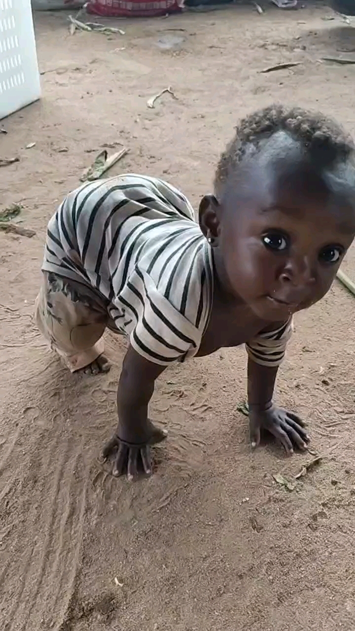 小黑妞的生活日常