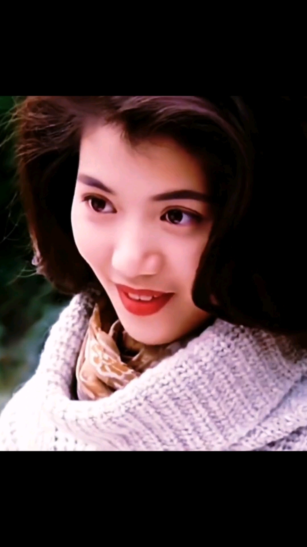 这才是港姐的顶级配置!袁咏仪年轻时太耀眼了