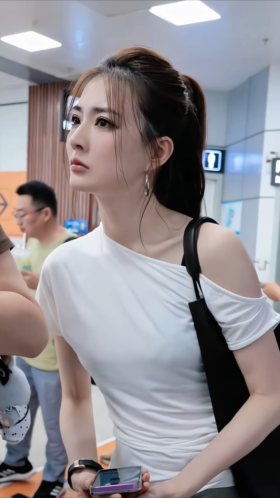 女演员徐璐,颜值惊艳且演技在线,为什么就是不温不火呢