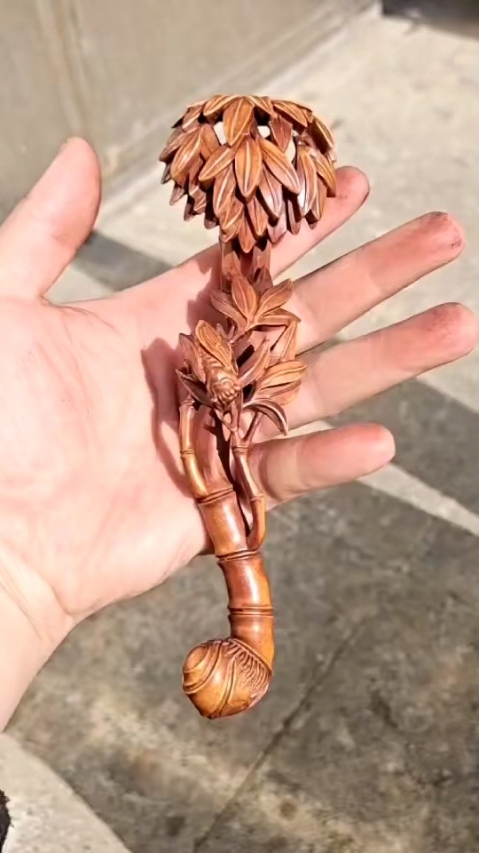 清代老木雕黄杨木如意手把件