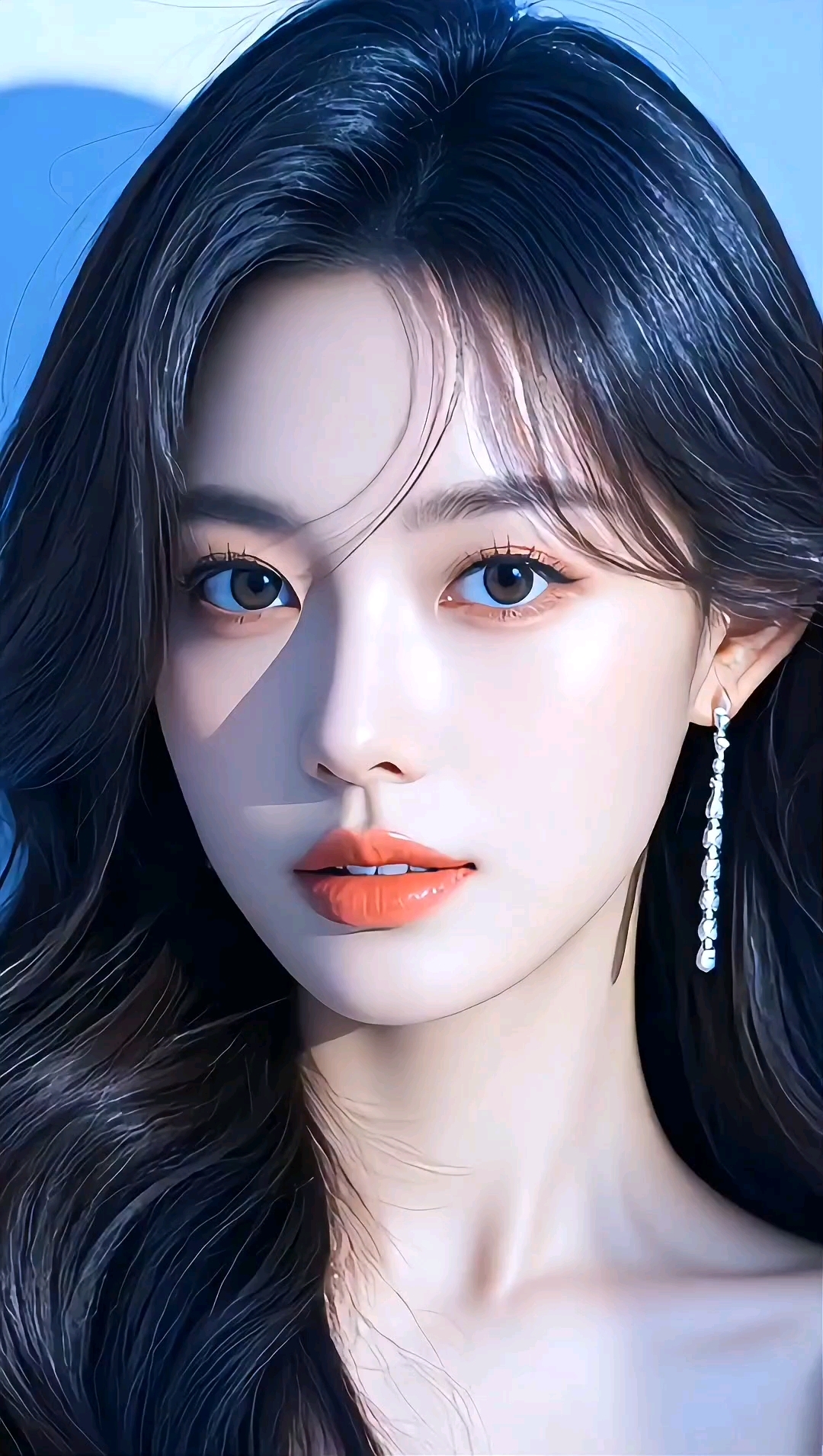 蓝天下,少女如画,唇红齿白,气质优雅#颜值#气质美女#美女