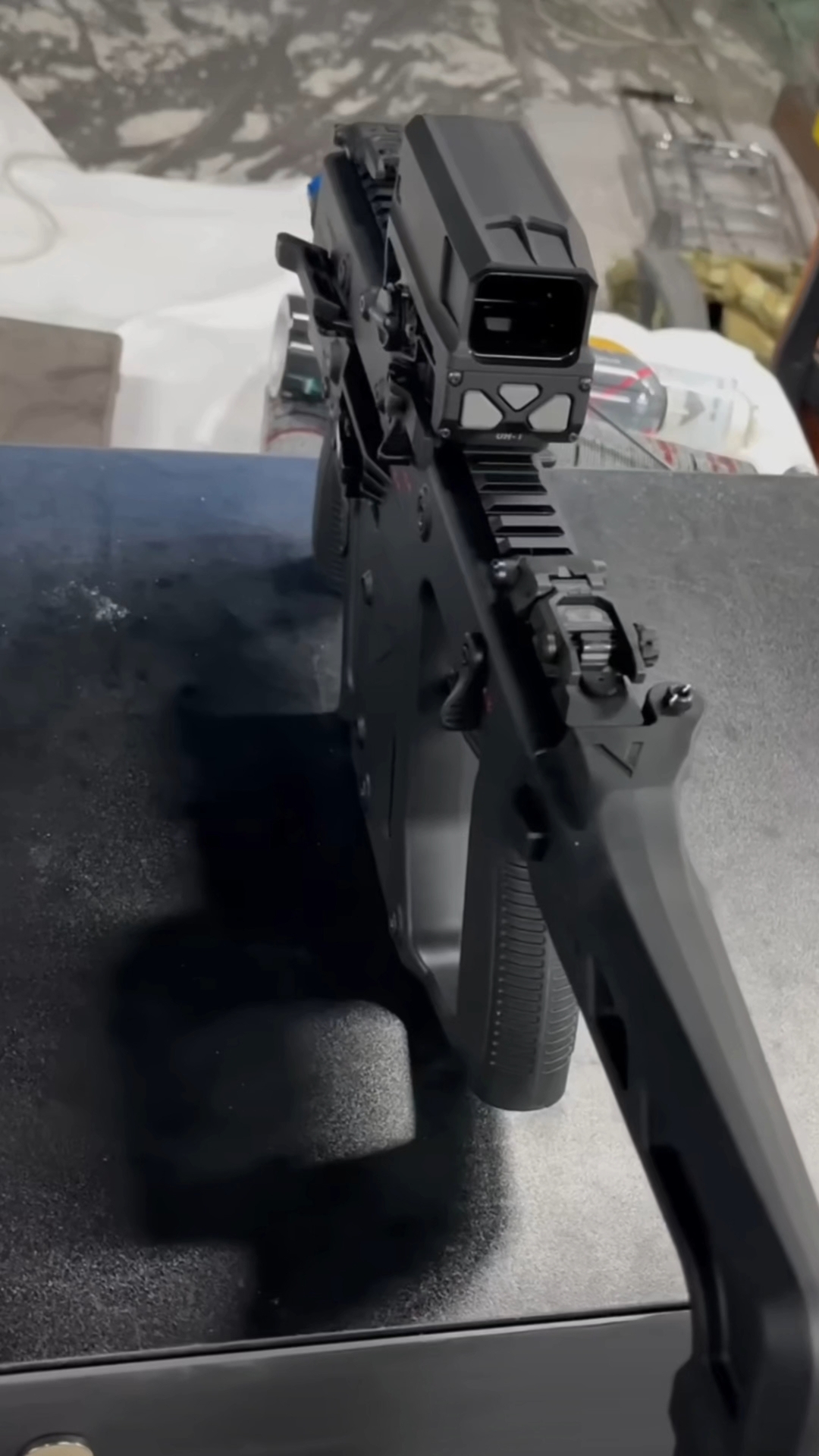 瑞士维特uh1全息瞄准镜,几千人民币一个