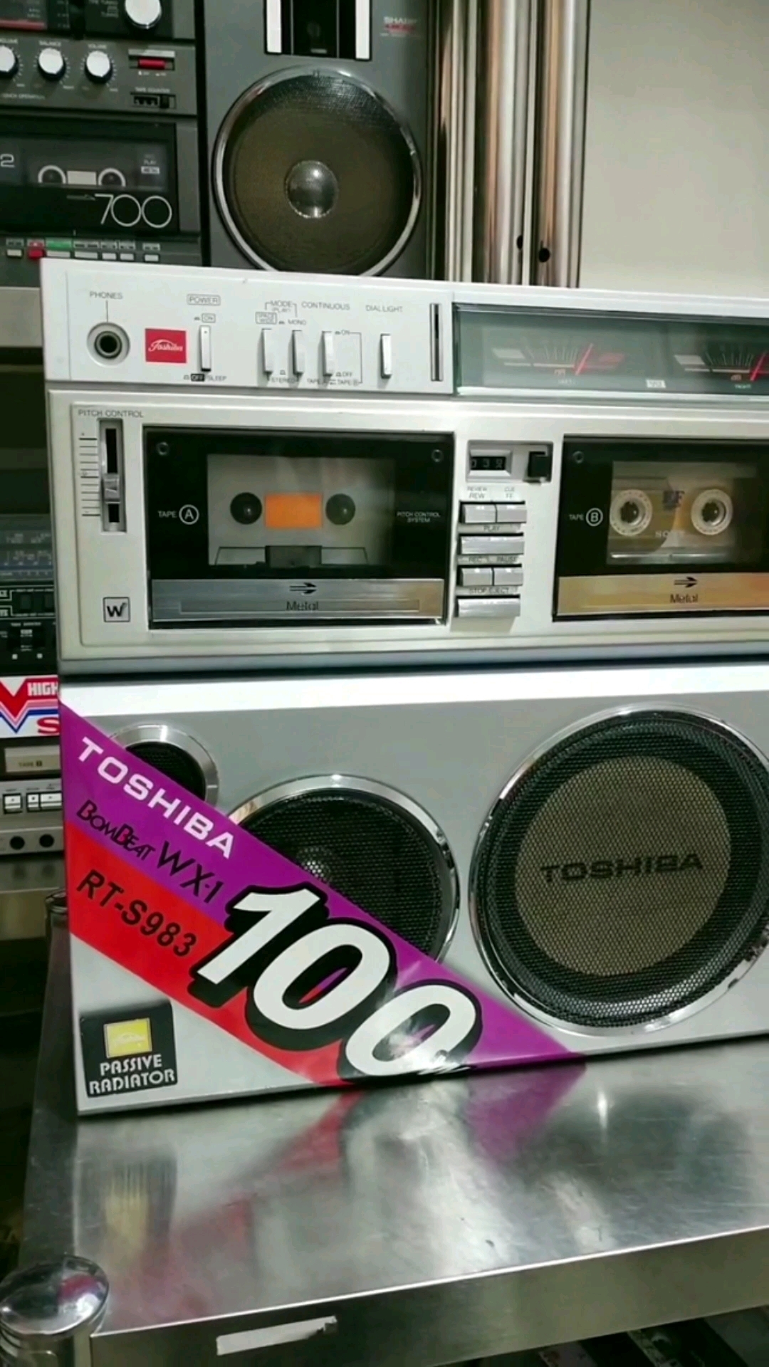 东芝983录音机,原装进口.