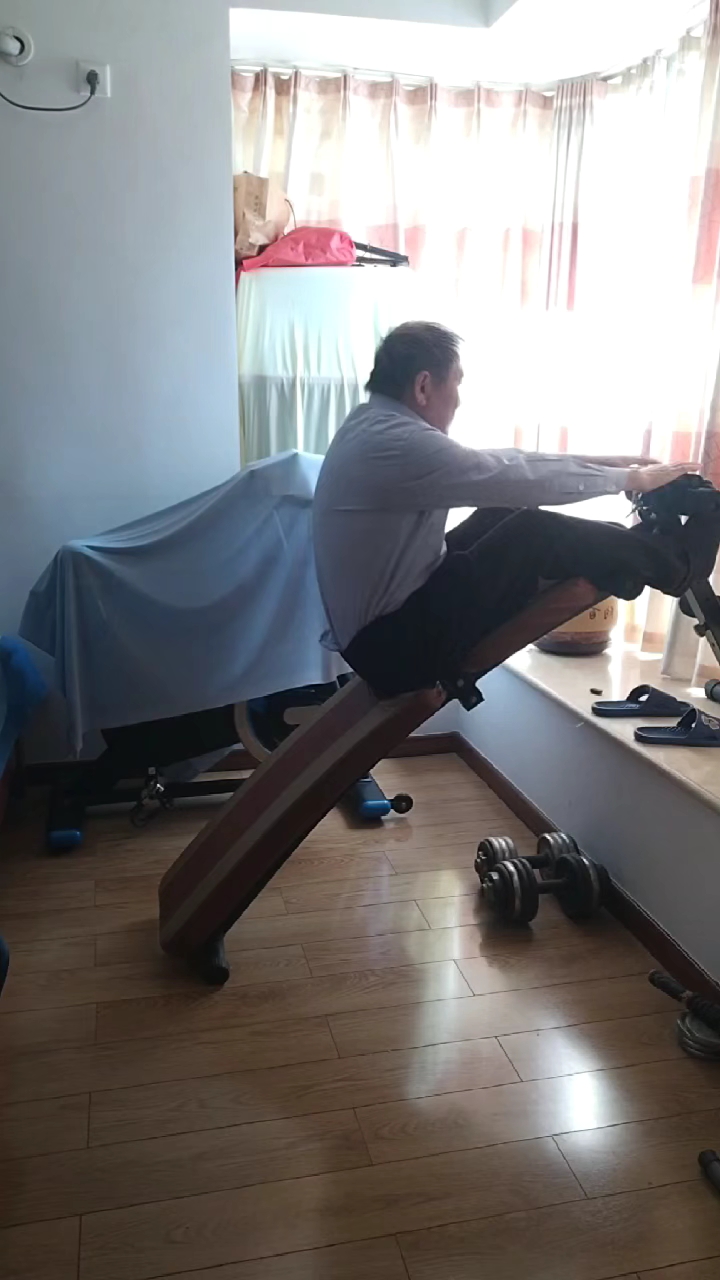 每日一练之仰卧起坐