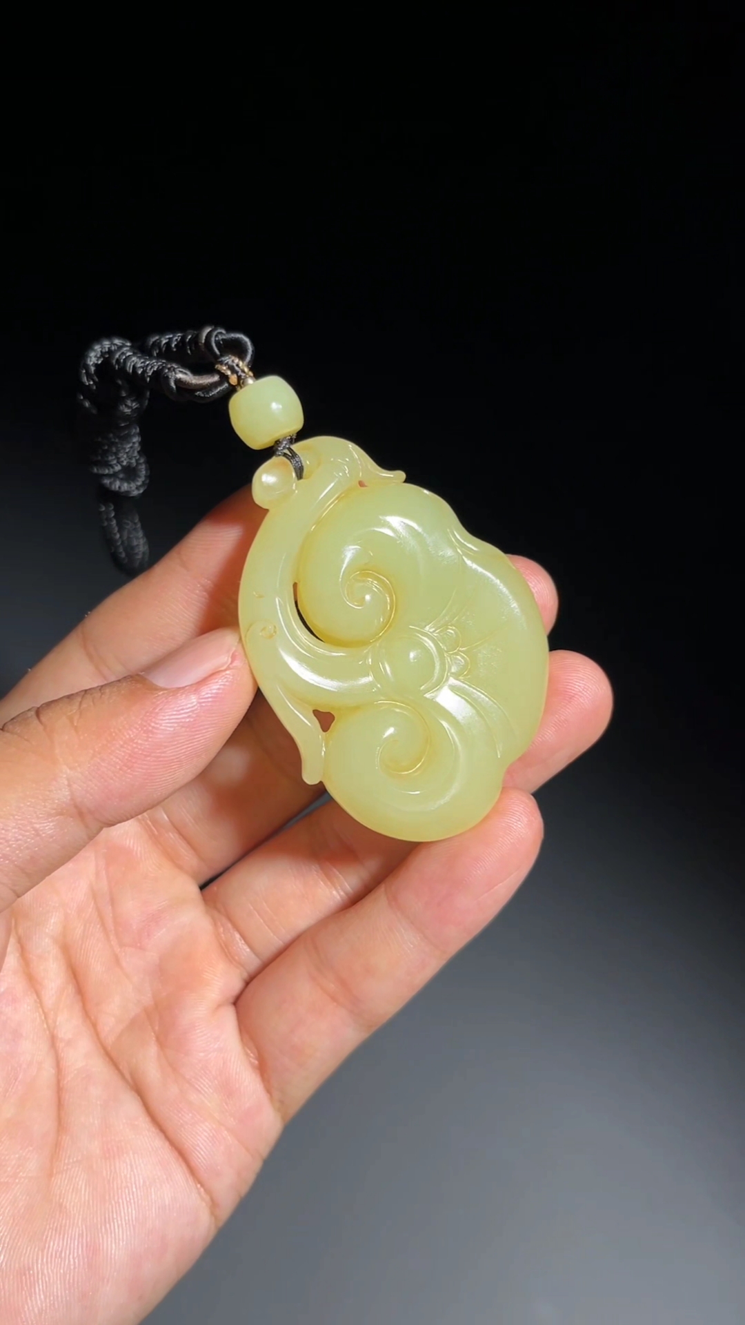 和田黄玉灵芝如意吊坠