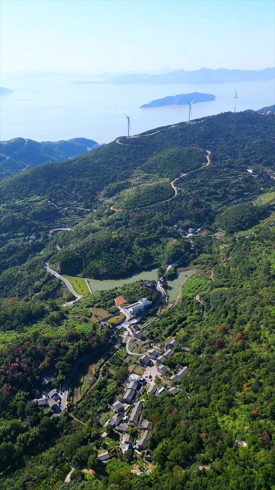 玉环大麦屿双坑村位于台州一号公路上