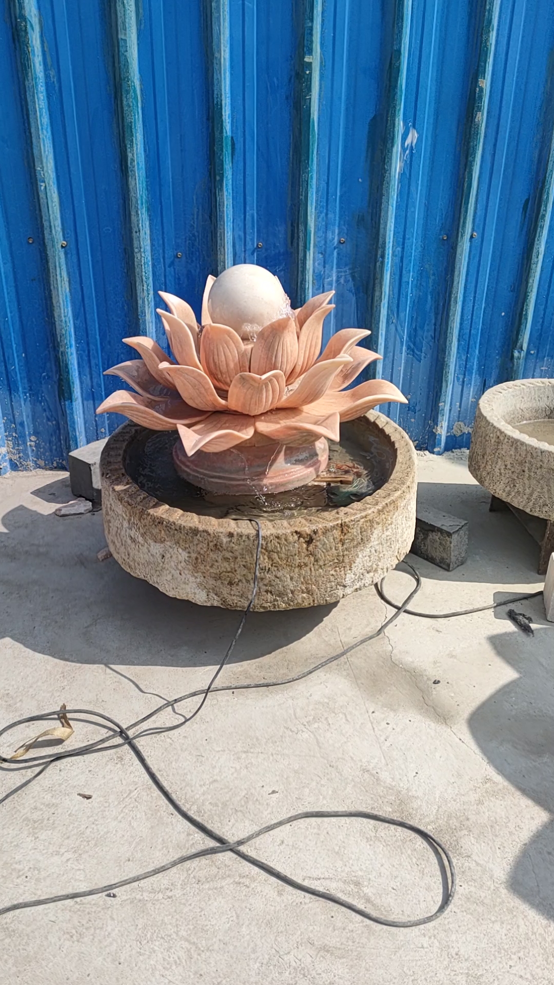 石雕莲花流水摆件庭院装饰风水球喷泉