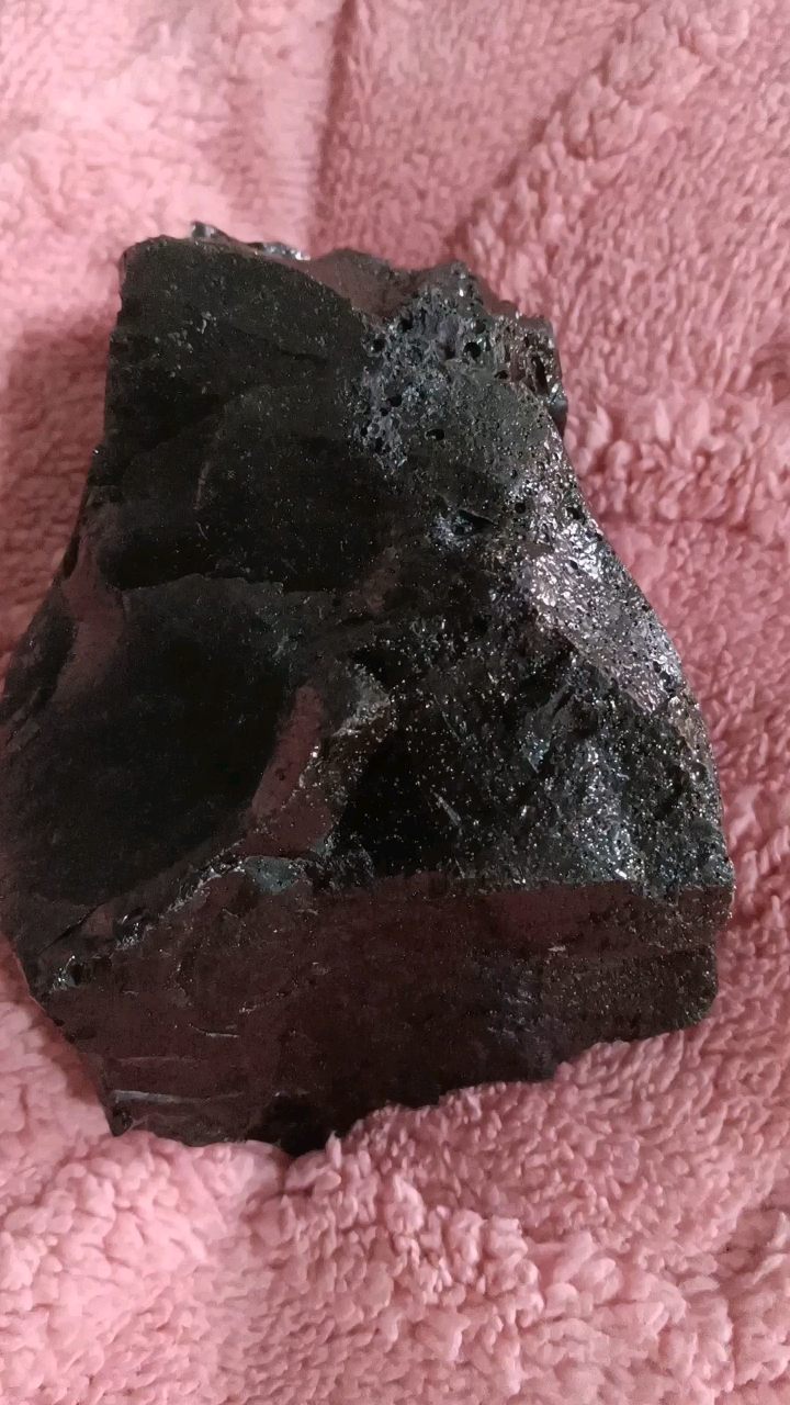 玻璃陨石(唯我独尊),欢迎大家鉴赏!