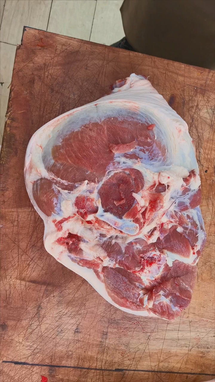 猪后腿剔骨(光骨头)教科书式方法来了