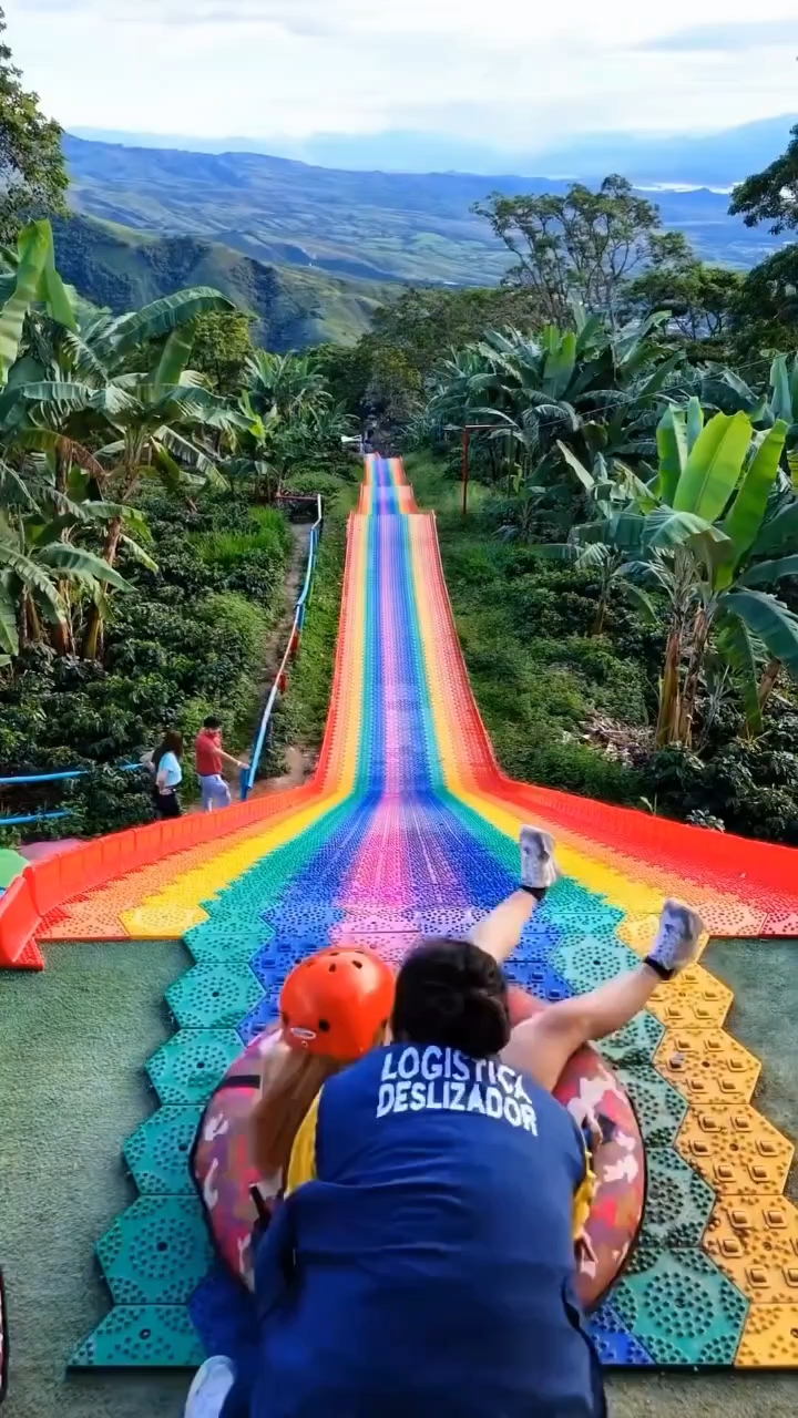 无动力彩虹滑道