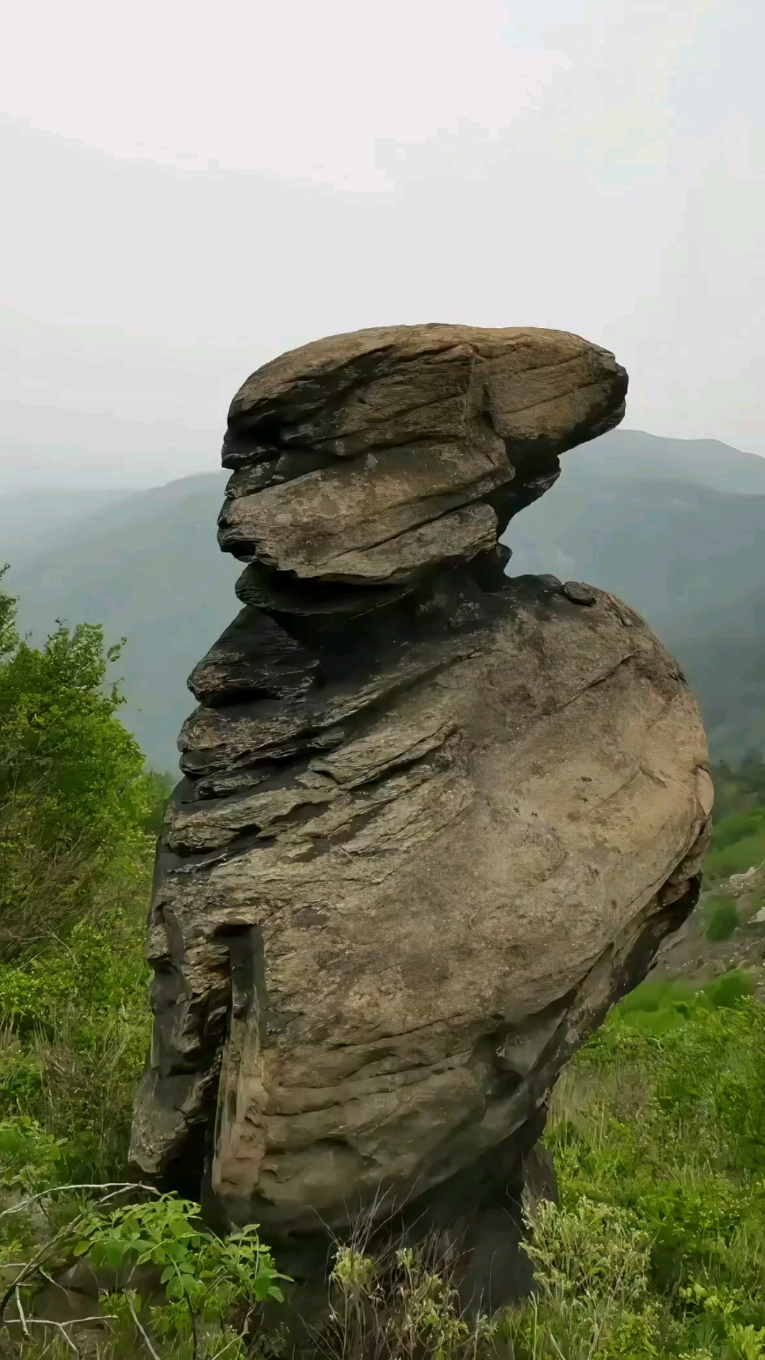 家乡的奇石,将军石,必打卡的.