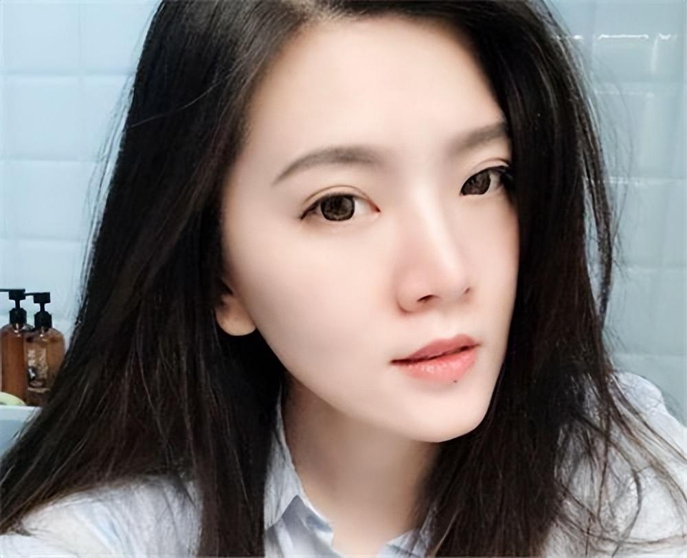 南京25岁富家女出婚房第二个孩子随我姓妈宝男母亲把她撵出门