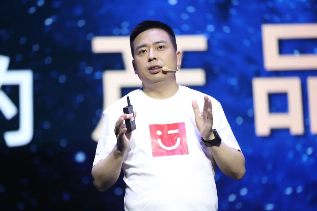 叶国富接受36氪专访,谈名创优品全球品牌战略升级及未来发展方向