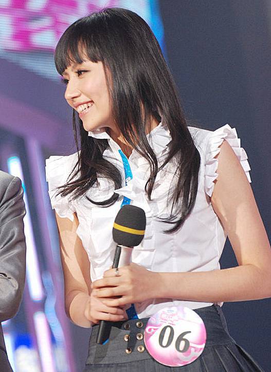 回顾9位超女现状李宇春或患重病黄雅莉租房种菜张靓颖被骗6亿