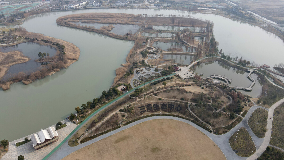 江蘇省揚州市運河三灣生態文化公園冬日景色