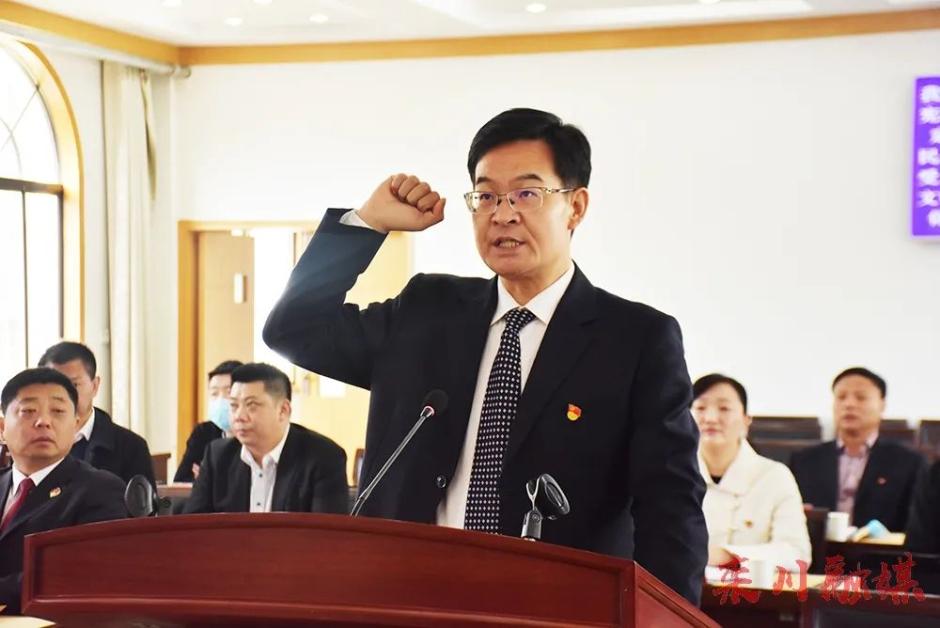 曲万涛任栾川县人民政府副县长,代县长