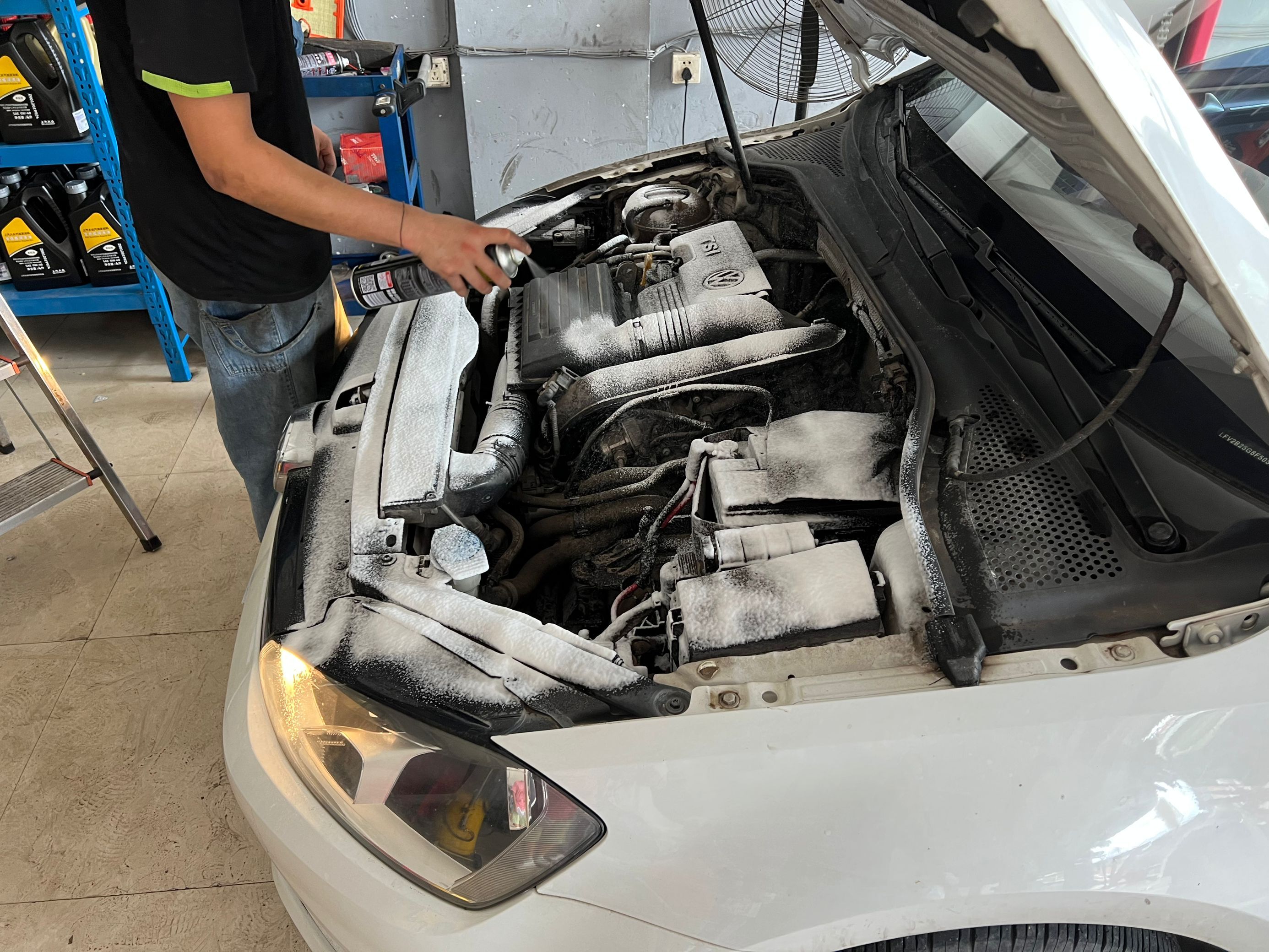 汽油好贵,7代高尔夫做保养能降油耗你信不信,不降油耗你打我!